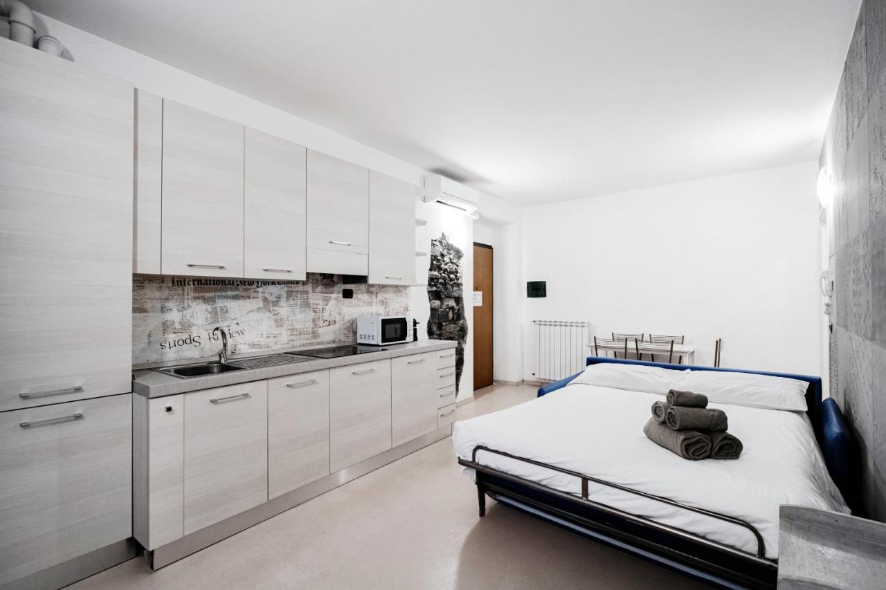 Blue Loft - The House Of Travelers Apartment Como Exterior photo